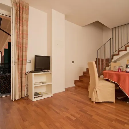 Sleeps 6 Pool Διαμέρισμα